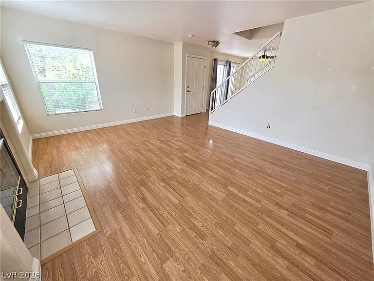 408 Roman Tree Ct — Photo 13