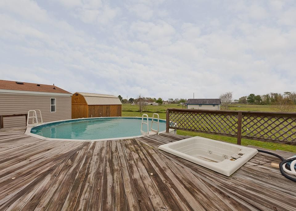 What a great view out your back door!