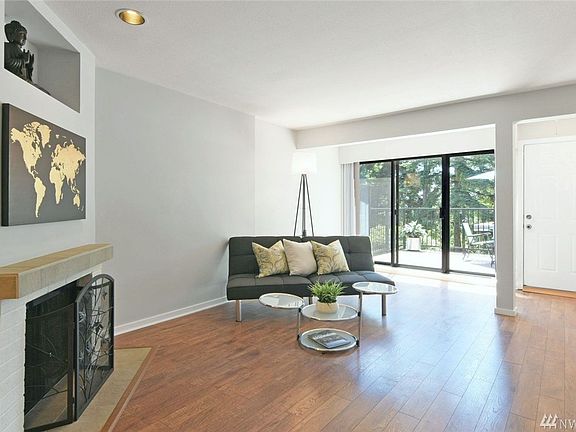 3rd image of 8845 166th Ave NE APT B105