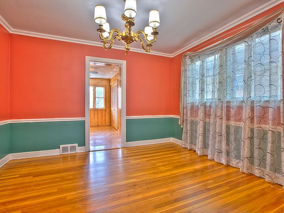 5th image of 4148 N Menard Ave