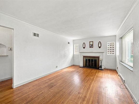 3rd image of 9921 Affton Pl