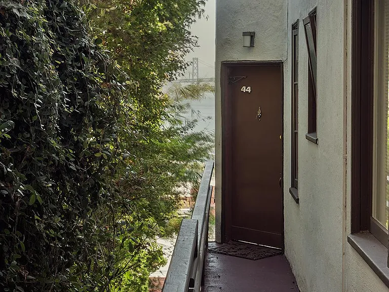 44 Calhoun Ter — Photo 16