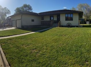 8604 147th Ave SW, Bowman, ND 58623