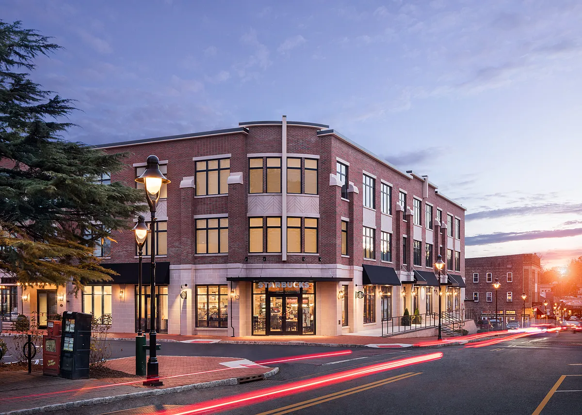 Building Photo - Clarus Maplewood