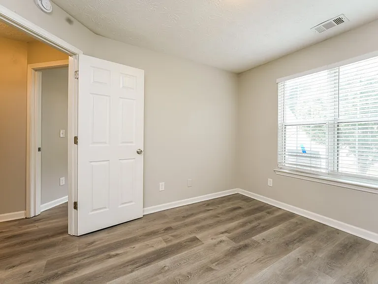 4265 Wesley Hall Dr — Photo 13