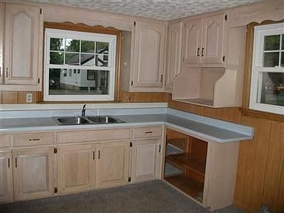 2nd image of 91 Miller Ave
