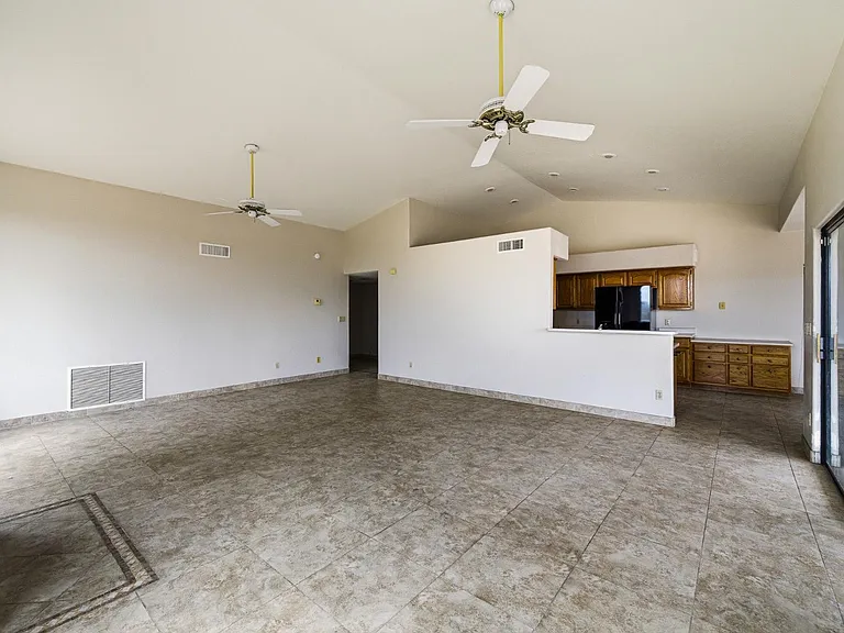 17422 E Flat Rock Dr — Photo 9