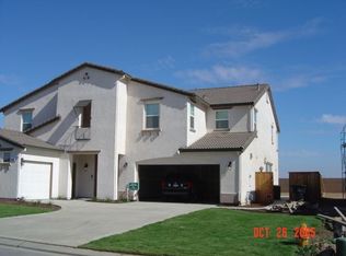 15180 Torrey Pines Cir, Chowchilla, CA 93610