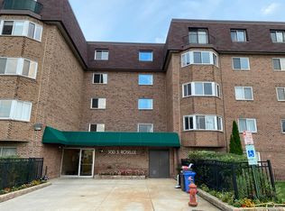 300 S Roselle Rd APT 522, Schaumburg, IL 60193