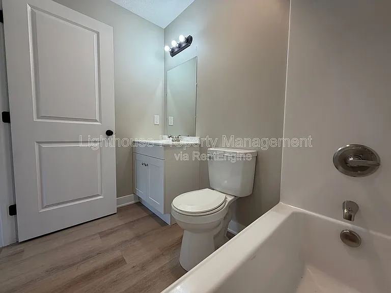 310 Allen Ave #1 — Photo 19