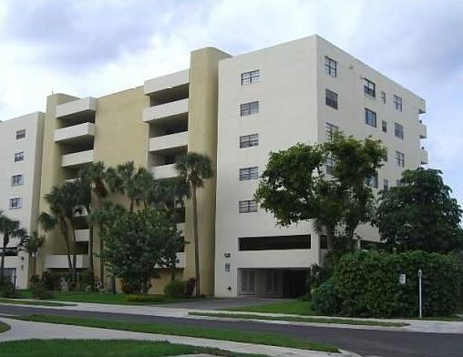 Another showcase property from Zilbert International Realty - Zilbert Realty Group, Miami Beach
