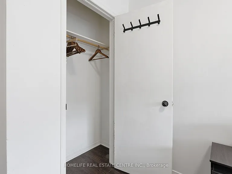223 Jameson Ave #303 — Photo 14