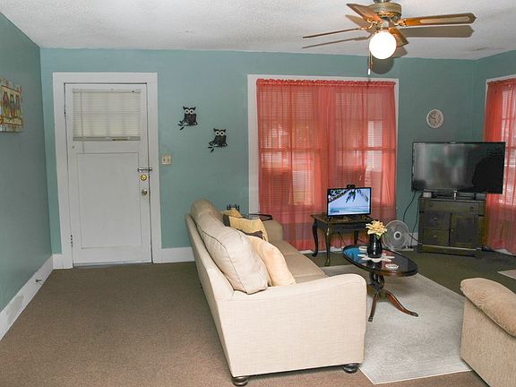 4th image of 111 Gross St