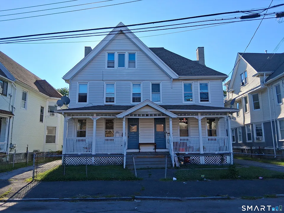 135 Sherwood Ave #3