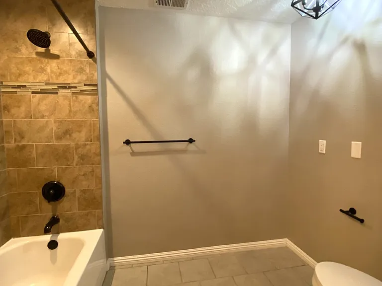837-1D Country Club Dr SE — Photo 17