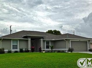 1402 SW 43rd Ln, Cape Coral, FL 33914