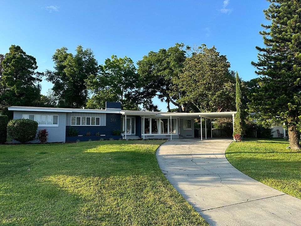 1st image of 511 Lake Shore Dr