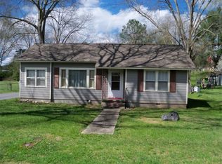 38 Fannin St, Cave Spring, GA 30124