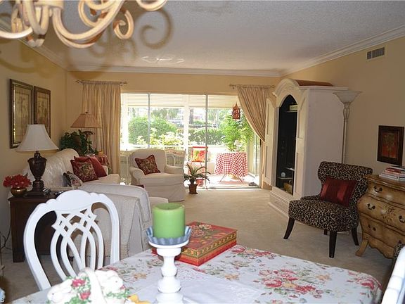 4th image of 325 Charlemagne Blvd APT 106B