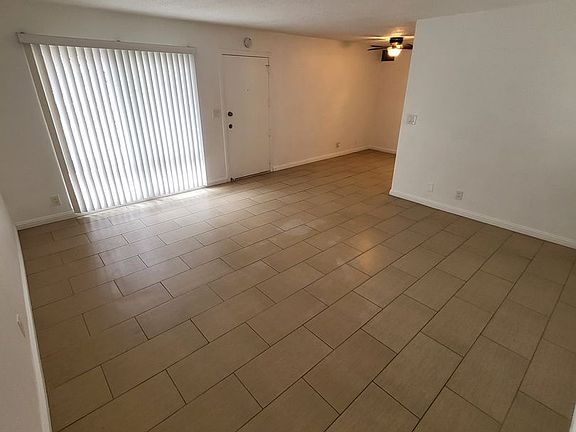 2nd image of 3216 W 99th St APT 7