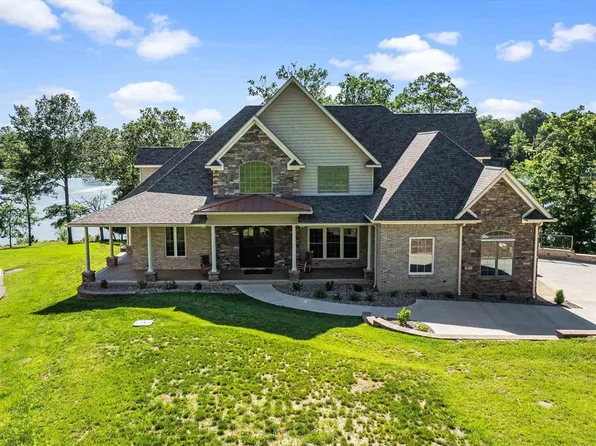 692 Trinity Ln, Eddyville, KY 42038