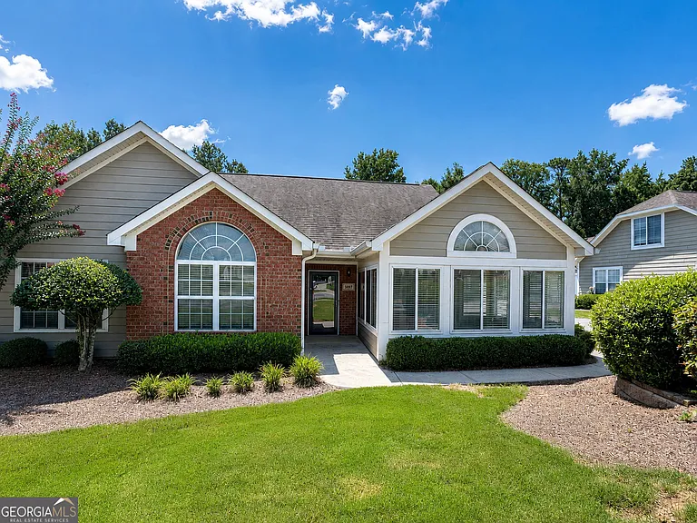 3057 Orchard Ridge Cir — Photo 1