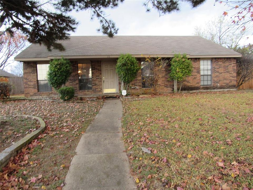 1st image of 116 S Cannady Dr
