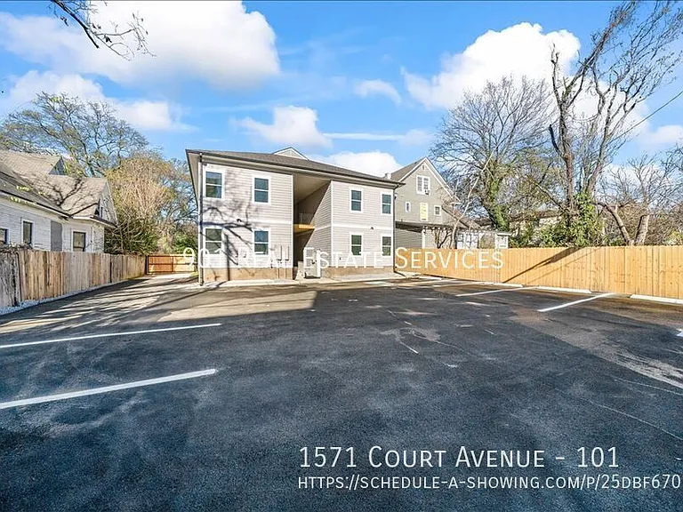1571 Court Ave #101 — Photo 22
