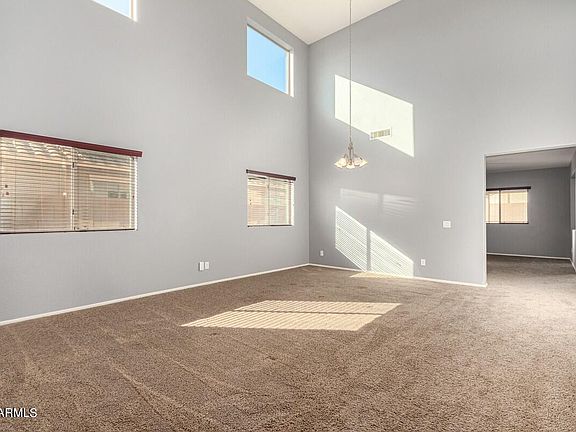 3rd image of 17596 W COLUMBINE Drive