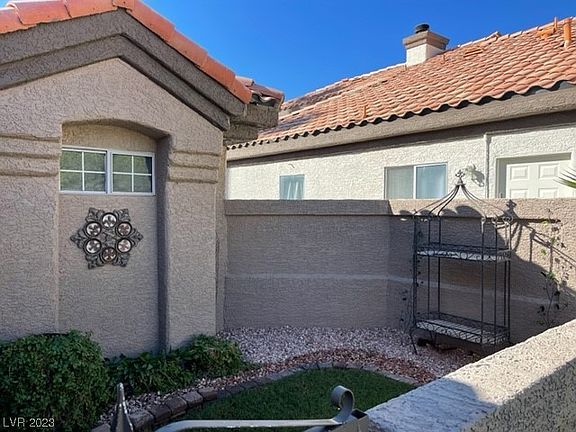 3rd image of 7789 Arnold Palmer Way