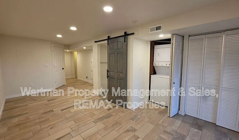6818 Ravencrest Dr — Photo 16