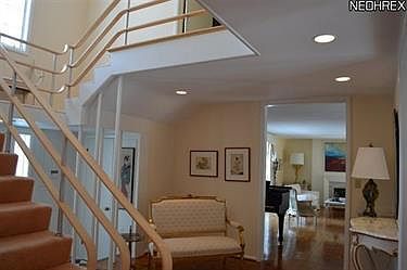 2nd image of 18100 Shaker Blvd