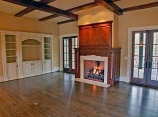 1193 Estates Dr, Gainesville, GA 30501