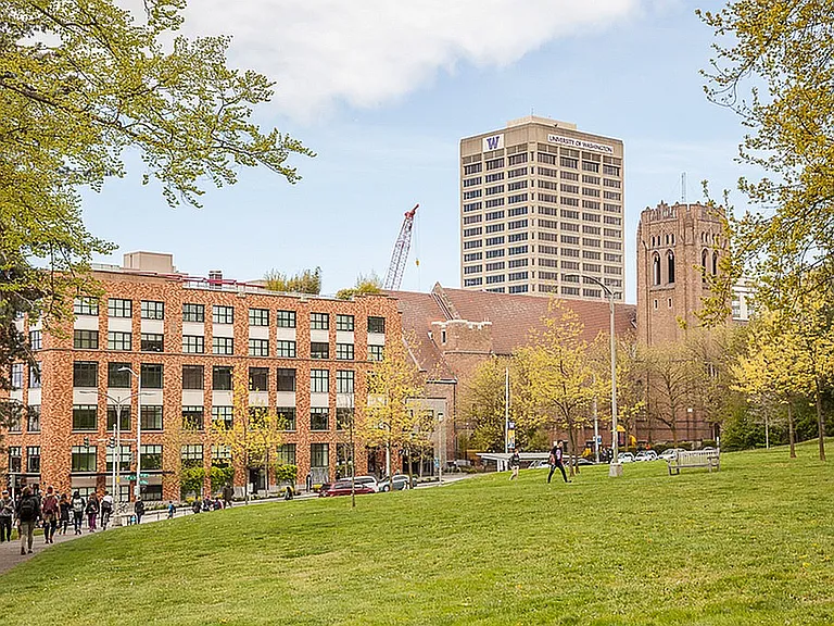 Russell Hall — Photo 24