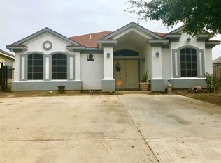 517 Mercado Ln, Laredo, TX 78043
