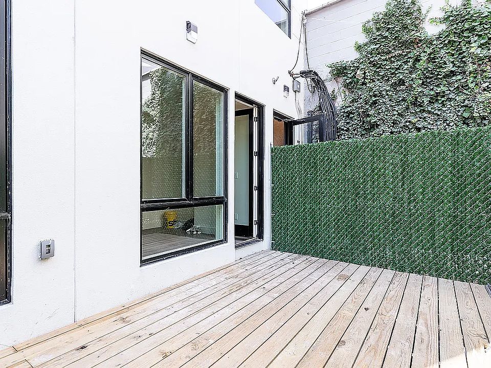 1st image of 483 Driggs Ave #1B