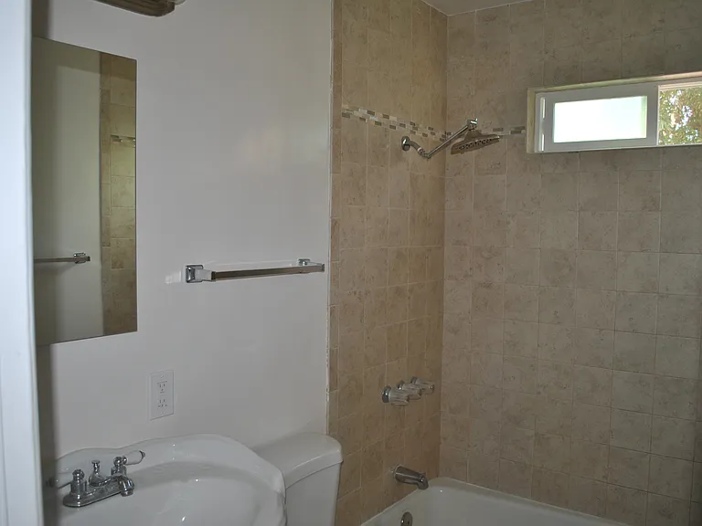175 Mockingbird Ln #3 — Photo 10