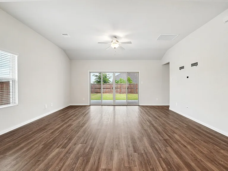 2232 Sun Star Dr — Photo 37