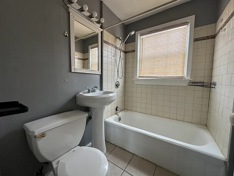 483 Cold Spring Ave #1-B — Photo 8