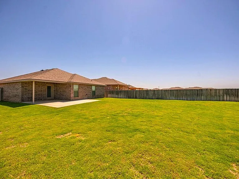 1603 Revolution Dr — Photo 19