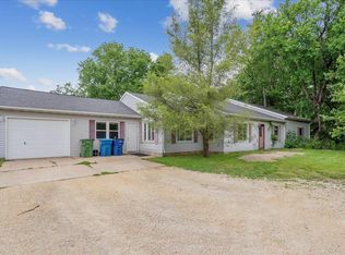 3539 Logan Ave, Waterloo, IA 50703