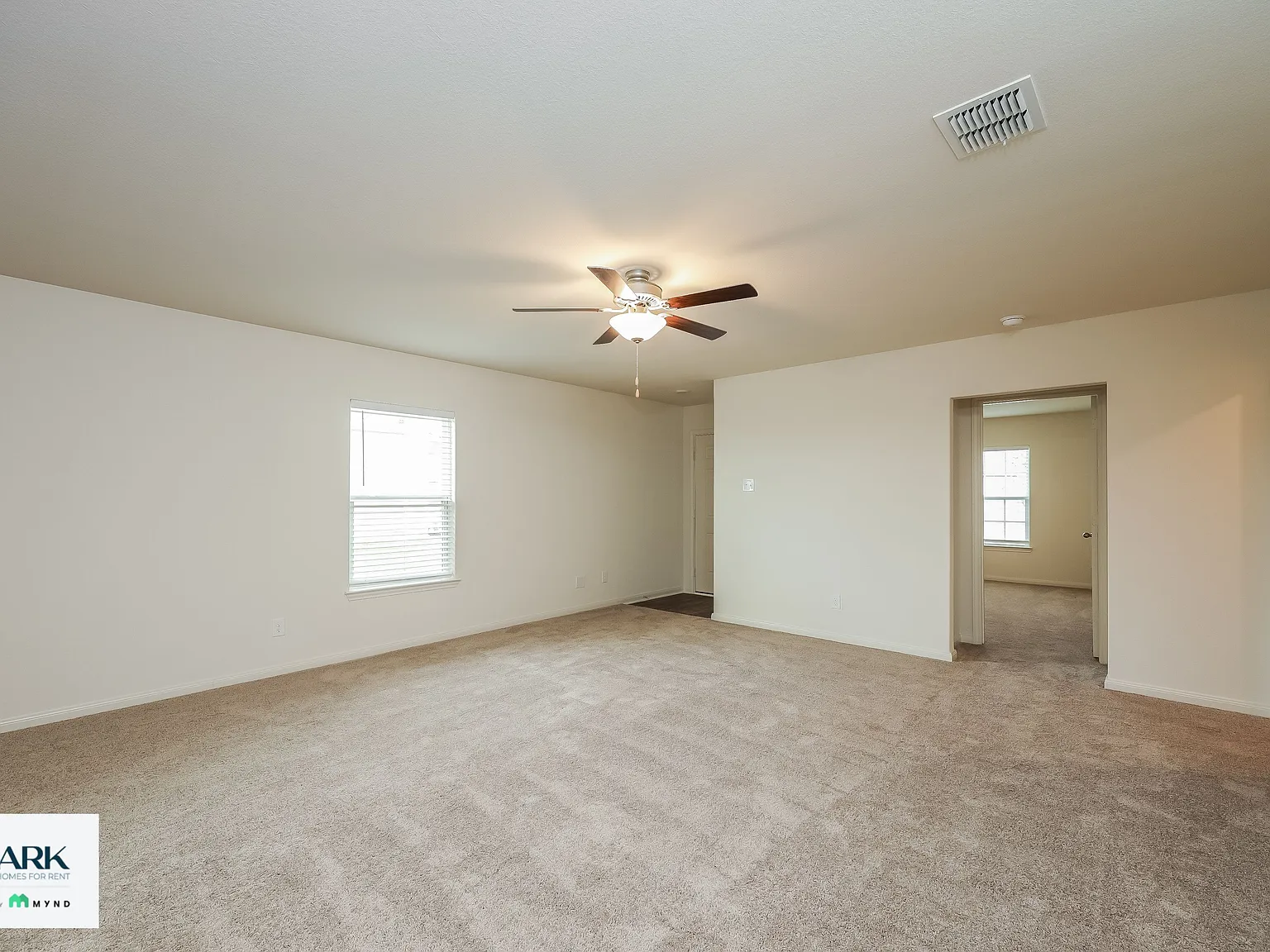 4 bed, 2.0 bath, 1794 sqft, $1,795 — Photo 2