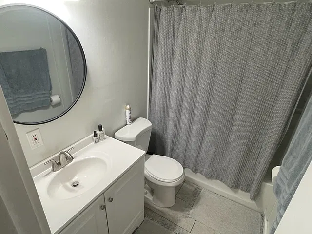 3 bed, 1310 sqft, $2,550 — Photo 2