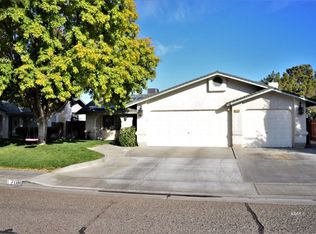 1208 Windy Lynn Ave, Ridgecrest, CA 93555