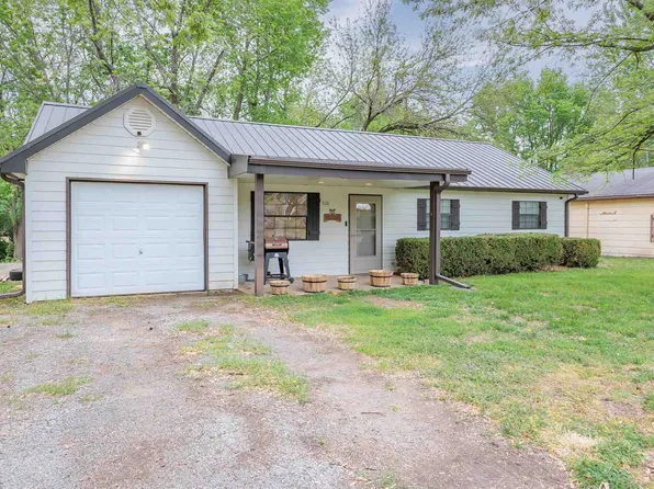 510 S Michigan St, Oxford, KS 67119