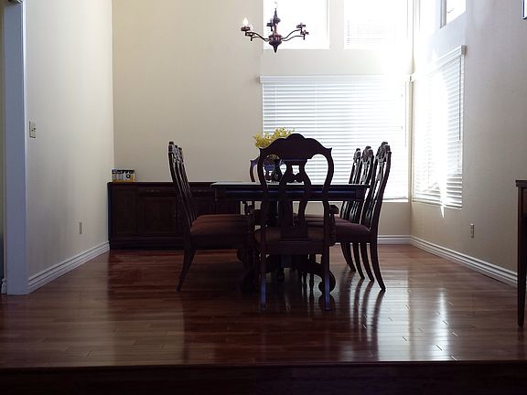 4th image of 17523 Daphne Ave