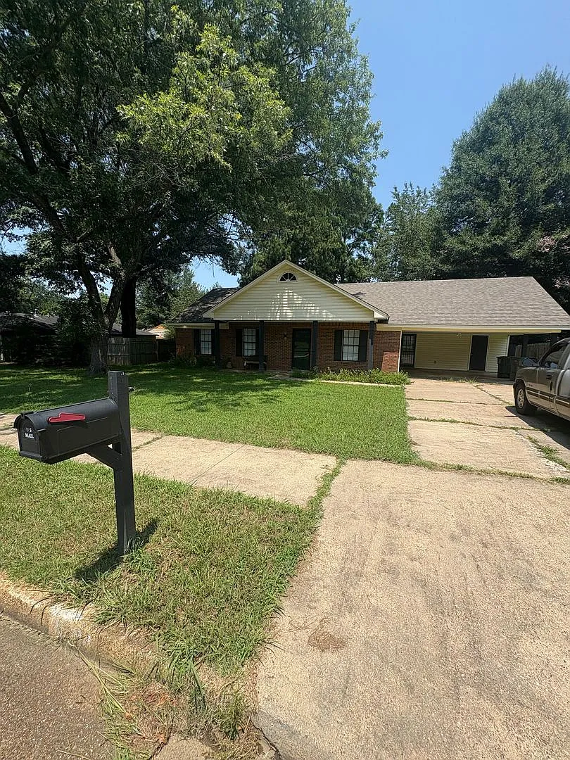 Welcome to 6294 Ridgeline Drive! — Photo 1