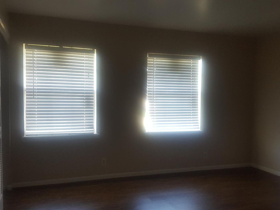 1st image of 305 Green Briar St APT 5