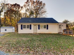 131 Oak Leaf Dr, Madison Heights, VA 24572