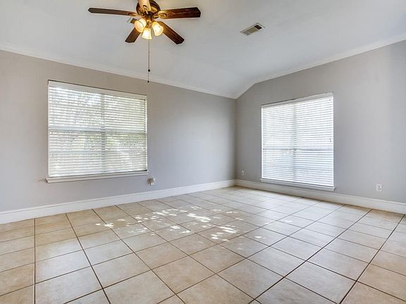 5th image of 3917 Chimney Rock Dr